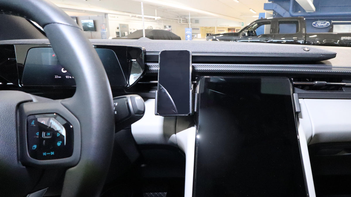 Brodit ProClip 856163 voor Ford Explorer EV 2025-2026 en Ford Capri EV 2025-2026 - montagefoto 7