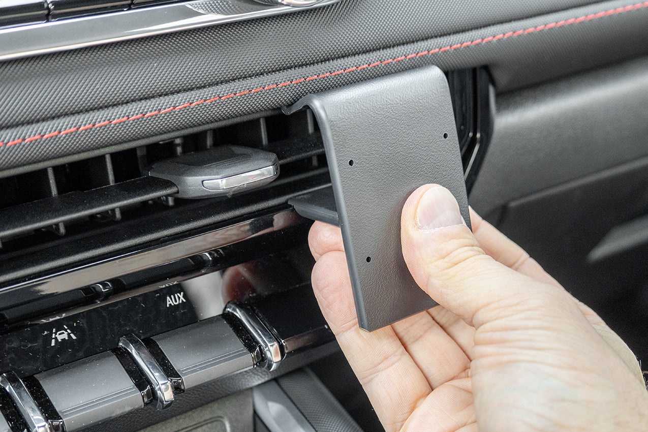 Brodit ProClip 856176 voor Chevrolet Colorado 2023-2026 en GMC Canyon 2023-2026 - ProClip geplaatst in het voertuig