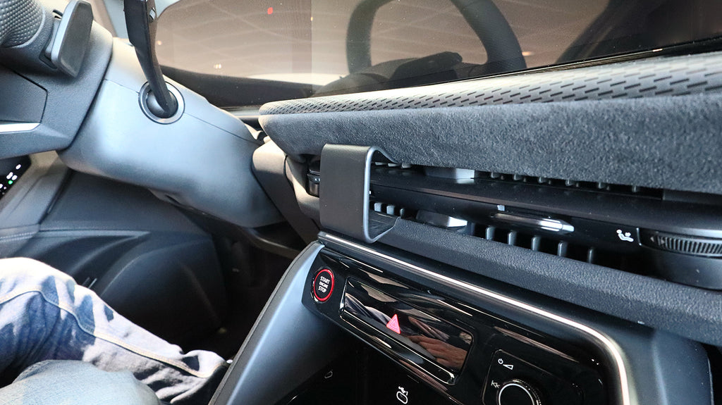 Brodit ProClip 856192 voor Audi Q5 2025-2026 - montagefoto 6