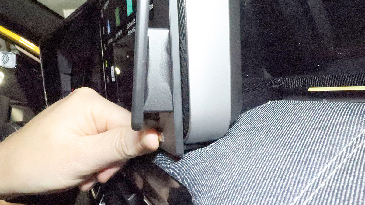 Brodit ProClip 856209 voor Renault 5 2025-2026 - ProClip geplaatst in het voertuig