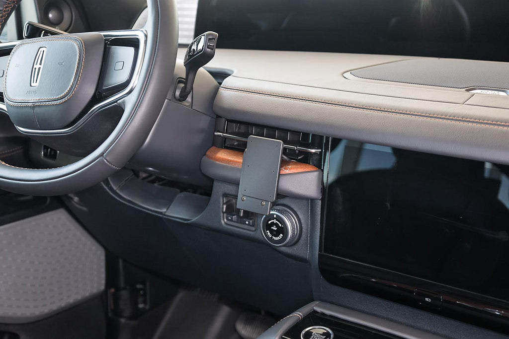 Brodit ProClip 856211 voor Lincoln Navigator 2025-2026 - montagefoto 7