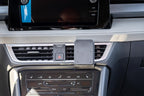 Brodit ProClip 856228 voor Volkswagen Taos 2022-2026 - montagefoto 6