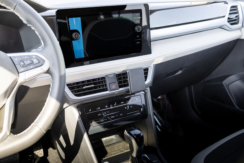 Brodit ProClip 856228 voor Volkswagen Taos 2022-2026 - montagefoto 7