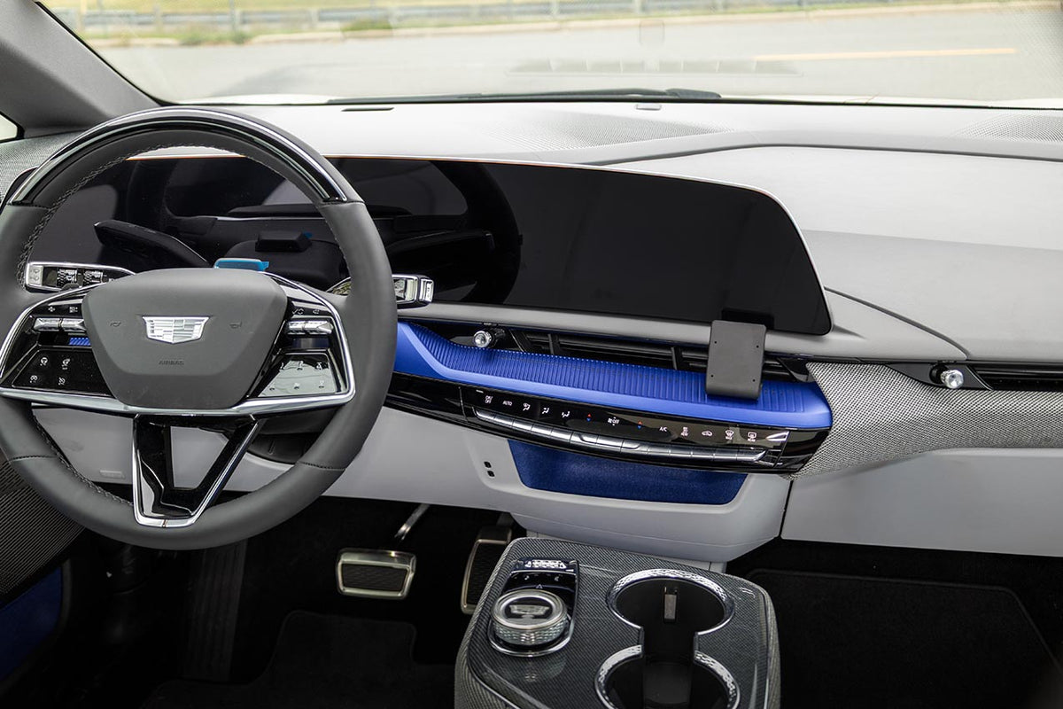 Brodit ProClip 856230 voor Cadillac Optiq 2025-2026 - montagefoto 12