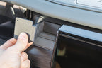 Brodit ProClip 856231 voor GMC Acadia 2024-2026 - montagepositie op dashboard