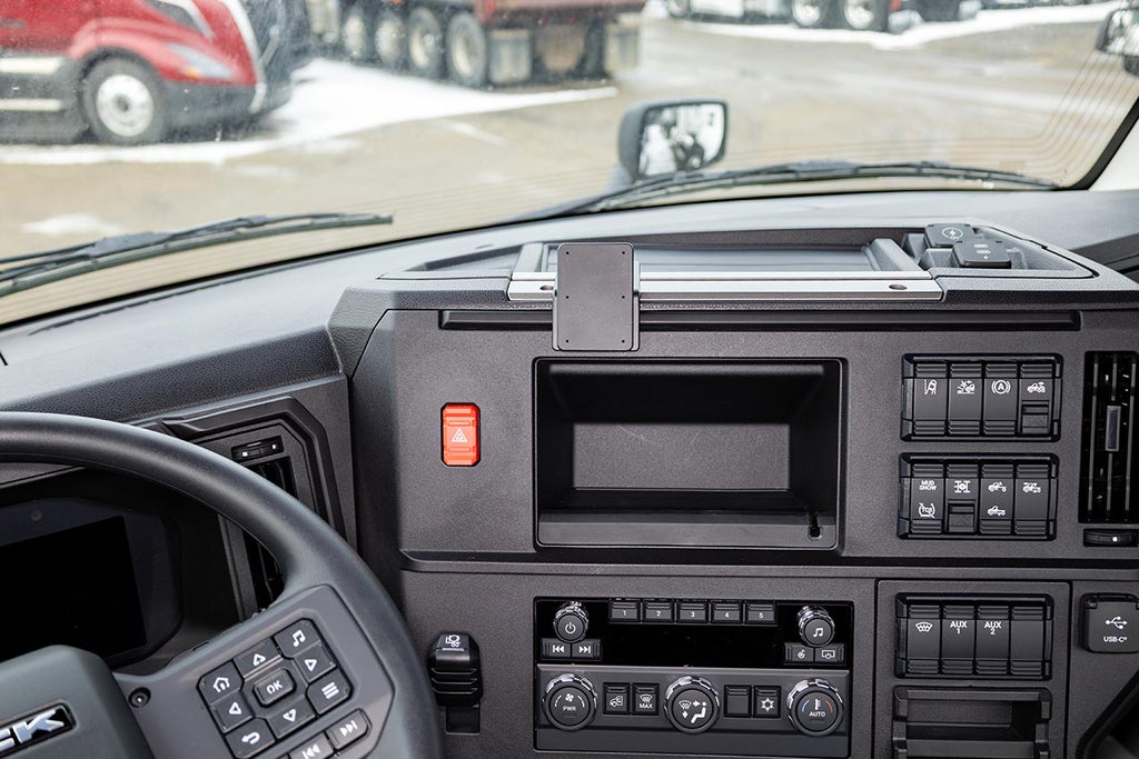 Brodit ProClip 856252 voor Mack Pioneer 2026-2026 en Mack Anthem 2026-2026 - montagefoto 13