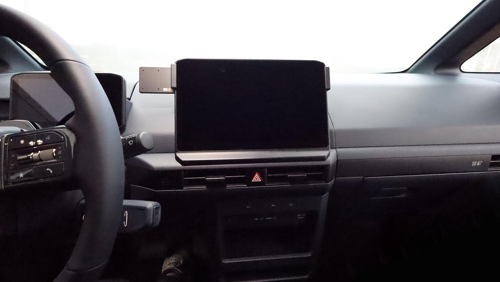 Brodit ProClip 856256 voor Kia PV5 Passenger 2025-2026 en Kia PV5 Cargo 2025-2026 - montagefoto 9