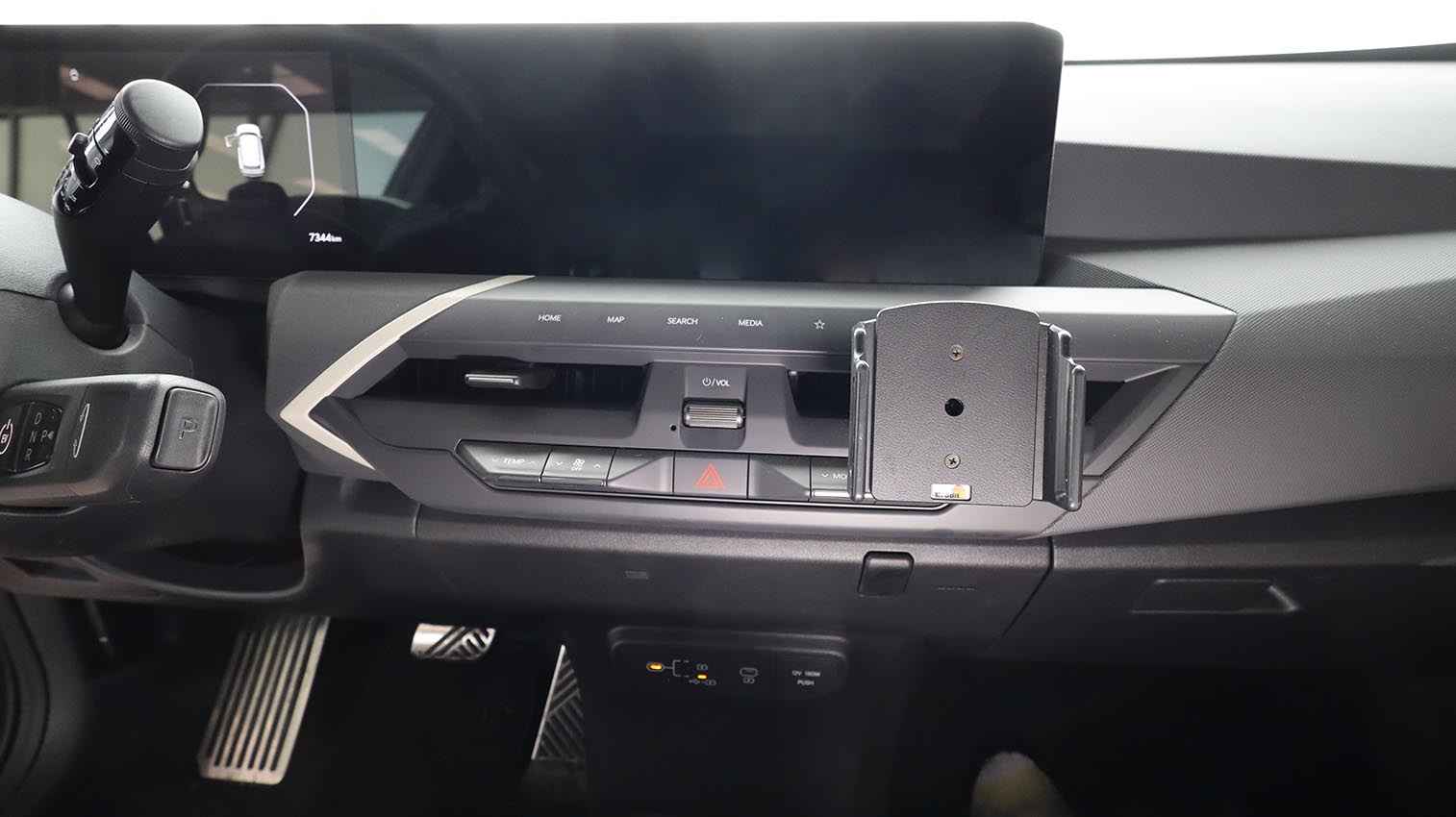 Brodit ProClip 856268 voor Kia EV5 2025-2027 - montagefoto 7
