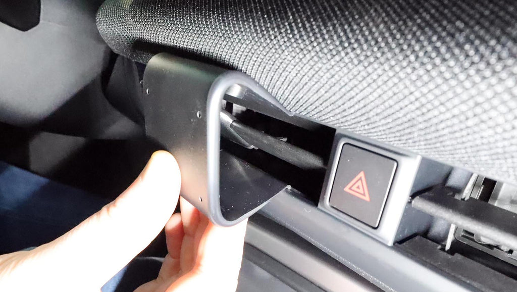 Brodit ProClip 856270 voor Volkswagen T-Roc 2026-2026 - ProClip geplaatst in het voertuig