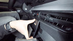 Brodit ProClip 856271 voor Volkswagen ID. Buzz Cargo 2025-2026 - detail van dashboardmontage