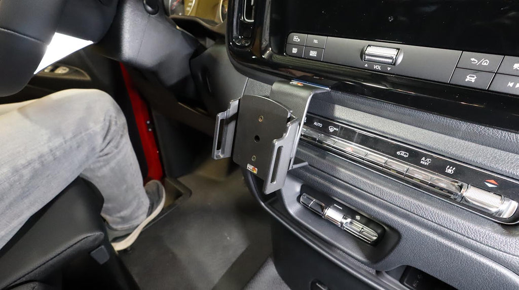 Brodit ProClip 856278 voor Mercedes Benz Vito 2024-2026 - montagefoto 7