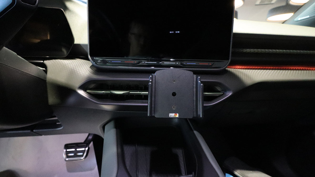 Brodit ProClip 856304 voor Cupra Raval 2027-2027 - montagefoto 8